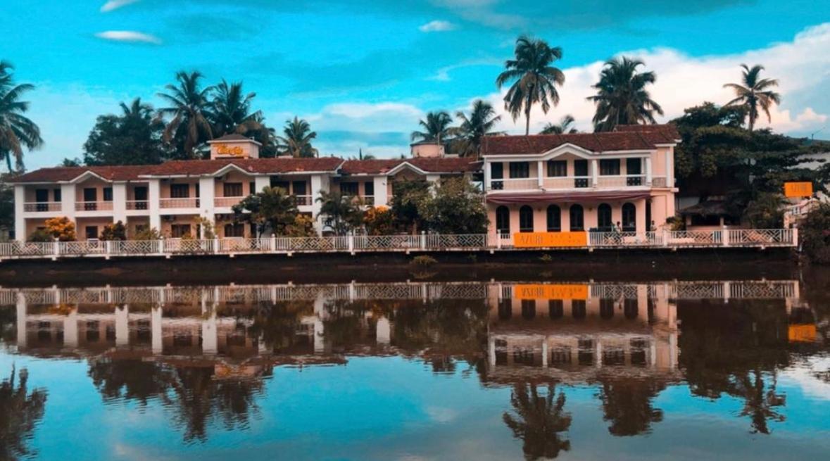 Hotel Riverside Бага Экстерьер фото